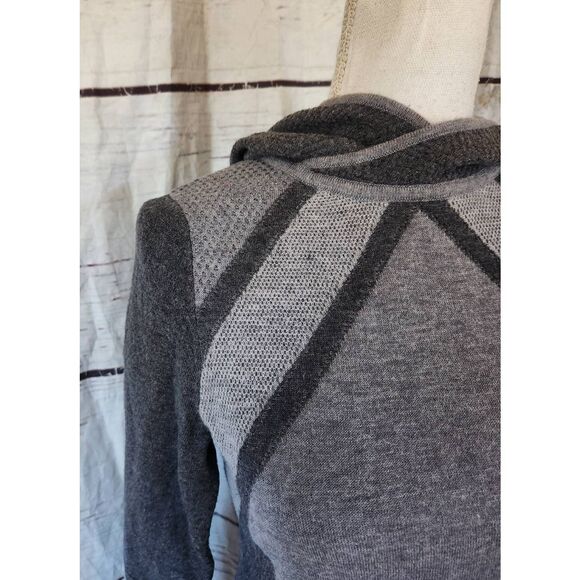 Krimson Klover Hooded Wool Blend Sweater Size Small - Picture 4 of 7